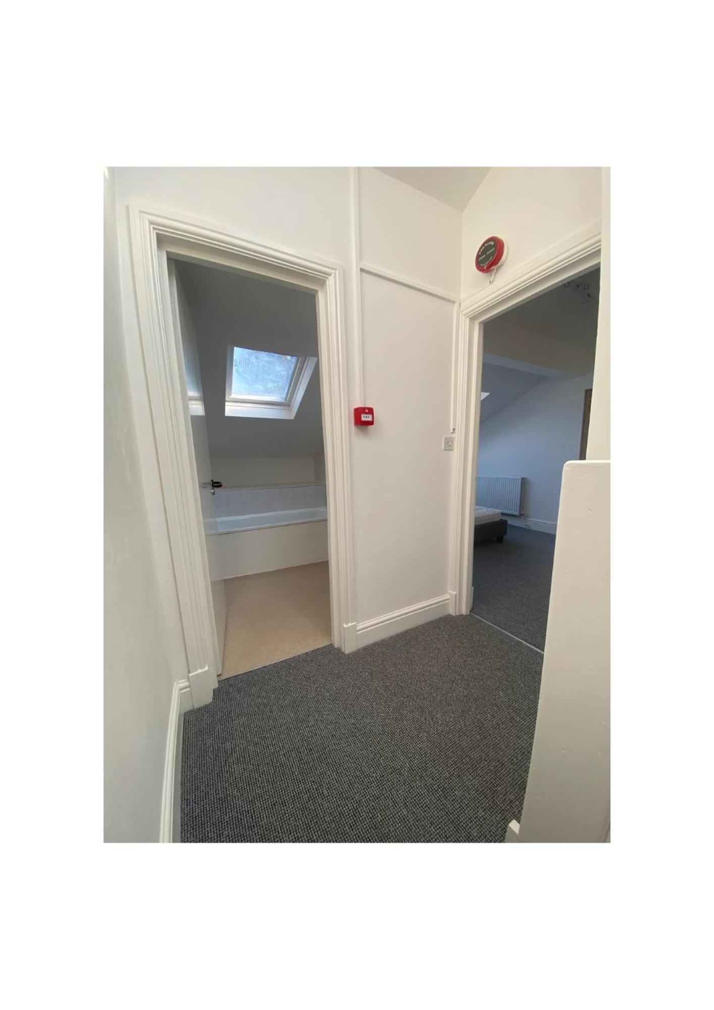 The Cozy Apartment Gloucester Exteriör bild